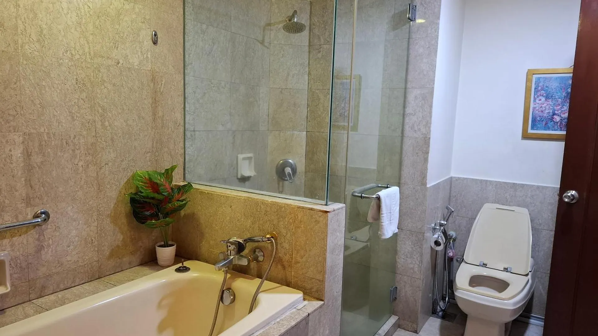 B Service Apartment Times Square Kl Kuala Lumpur